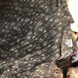 Nwot tags 2x Irma Lularoe arrows print